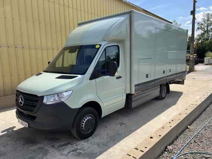 Sprinter porte voiture confidentielle ...