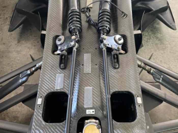 VENDU——-Dallara F308 FPT 2.0 5
