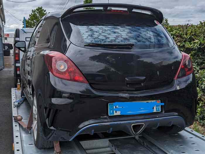 Opel corsa OPC 1