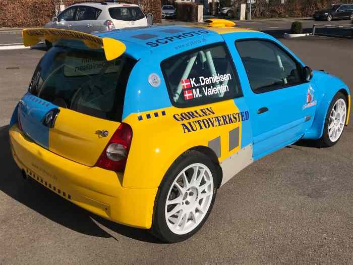 Renault Maxi 2000 2