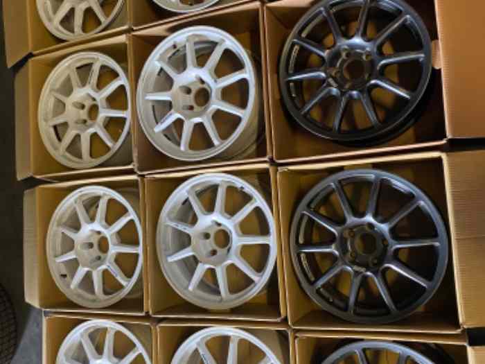 8 jante bmw 18 pouce 0