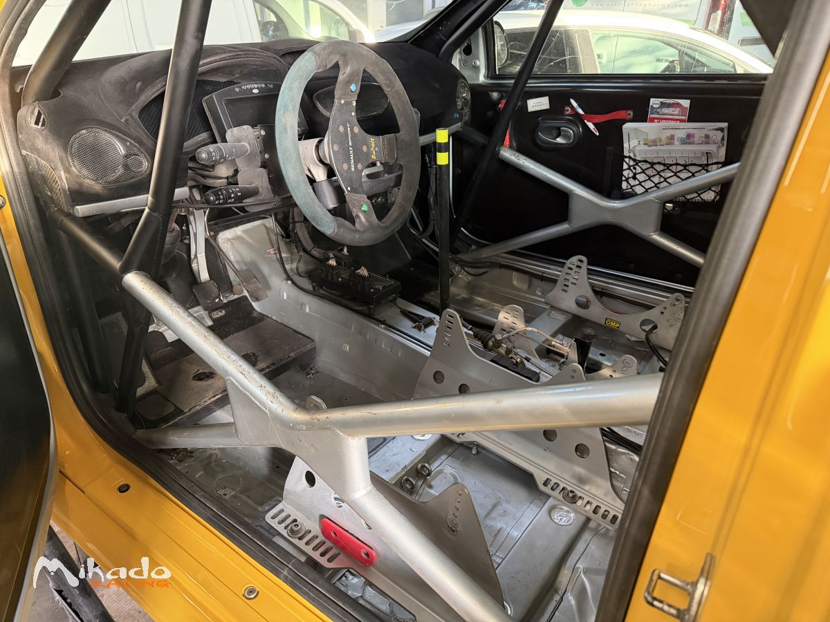 clio r3 max – photo 2 sur 4