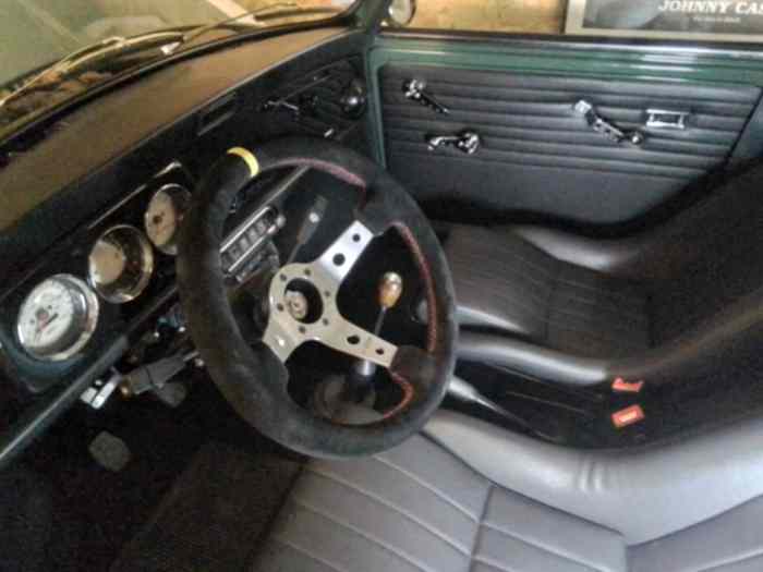 Austin mini 1300 4