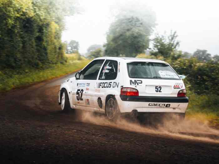 Mt location compétition loue 2 saxo to...