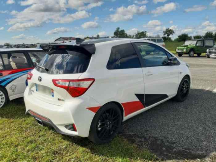 Toyota Yaris GRMN 212 ch compresseur 1