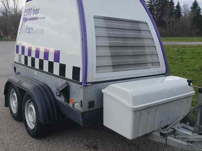 Machine a hydrodecapé 2500bars 1
