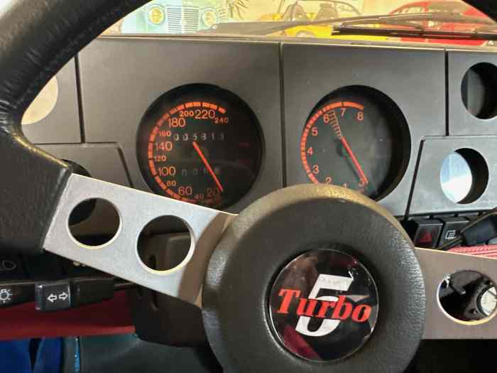 RENAULT R5 TURBO CAISSE CEVENNES 1