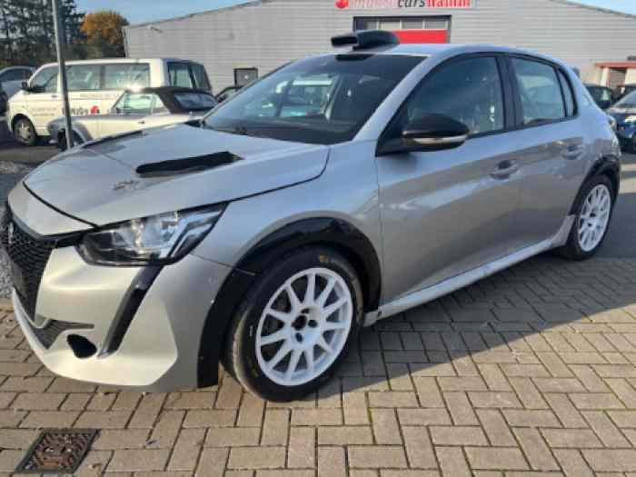Peugeot 208 Rally4 RC4 0