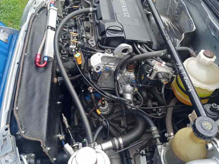 URGENT VEND CLIO F2000/14 3