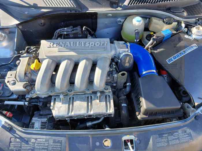 AV Clio RS GRA.ou GRN (a débattre) 2