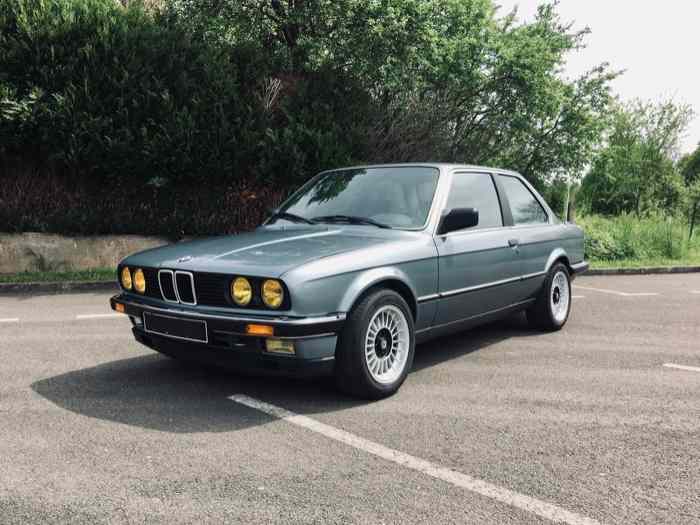 BMW E30 323i Sport - Boite Inversée - Dogleg 0