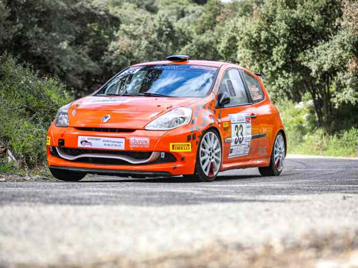 clio 3 RS F2/14 ,280cv