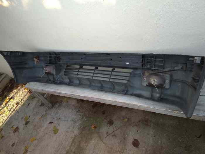 Pare choc avant AX GTI . 2
