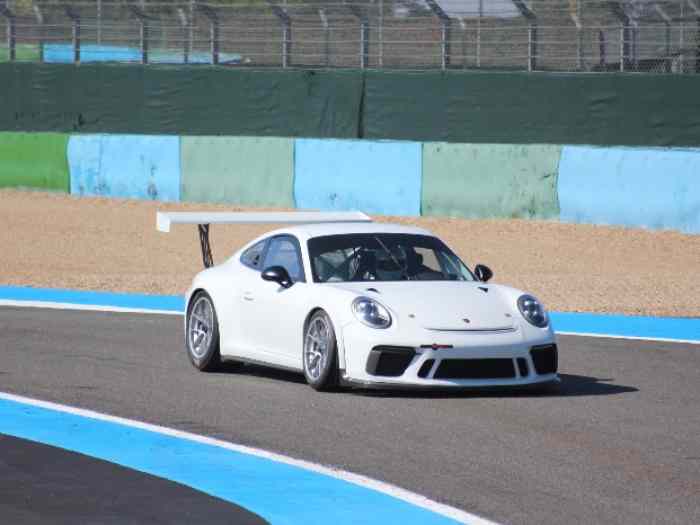 Porsche CUP 991.2 3