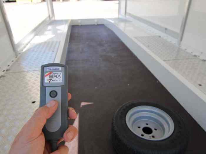 REMORQUE F20 FERMEE TURATELLO PORTE VOITURE TRANSPORT VEHICULES DE COURSE 2