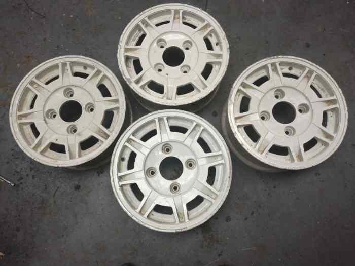 jantes alu Peugeot 505
