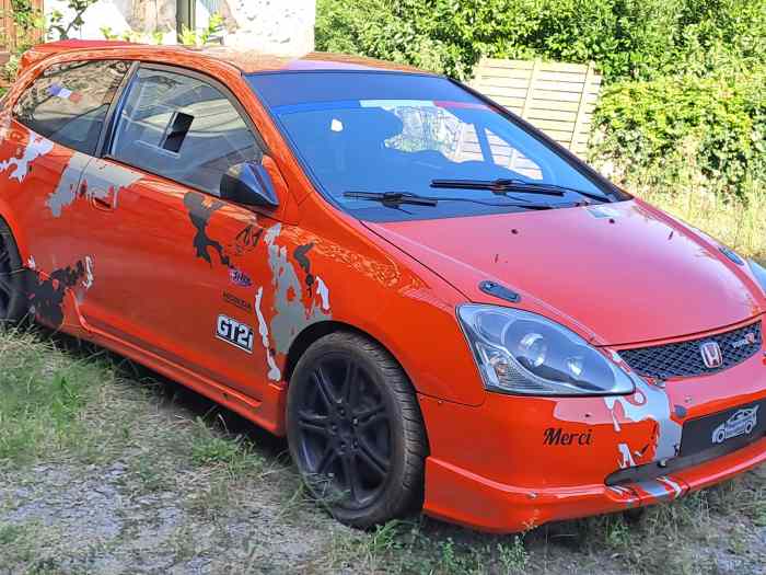Vend HONDA CIVIC EP3 F2000 2