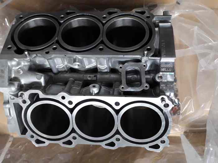 bloc moteur nissan v6 3.5 0
