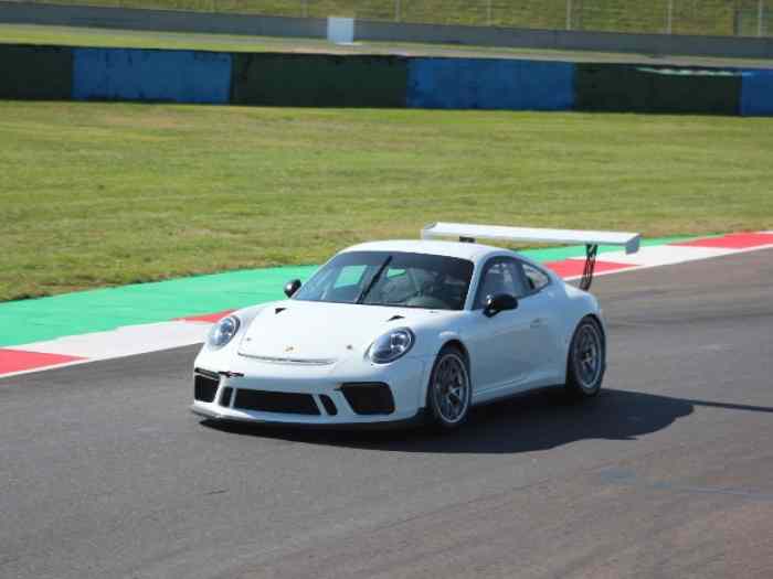 Porsche CUP 991.2 4