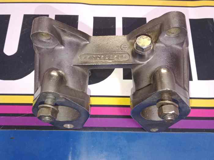 Lot bloc moteur cache alu Renault Alpine R12 Gordini 4