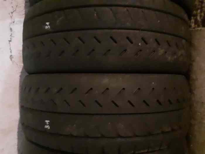 Pneus Michelin Connectés 19 63-17 1