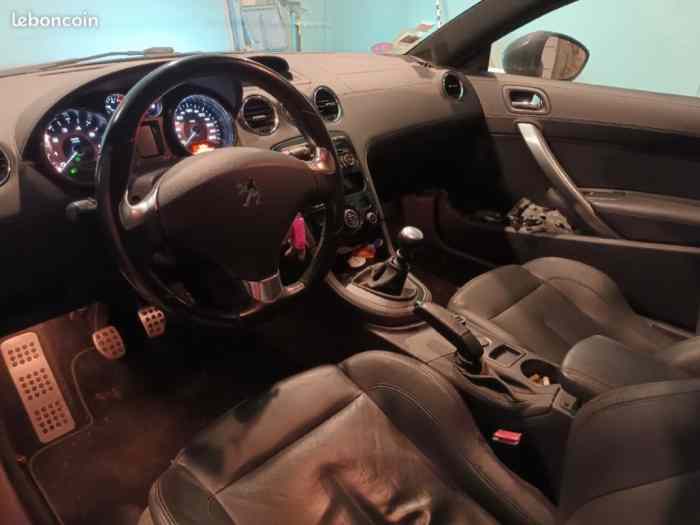 peugeot RCZ 156cv origine ess/ bioethanol 2
