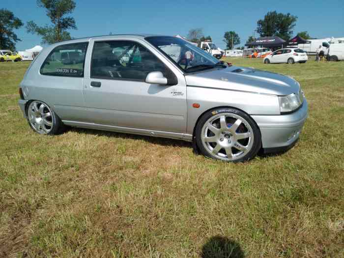 Clio williams top gr A 1