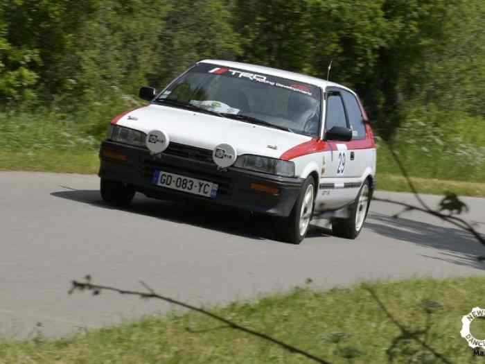 vend ou échange Toyota Corolla gti 16 0