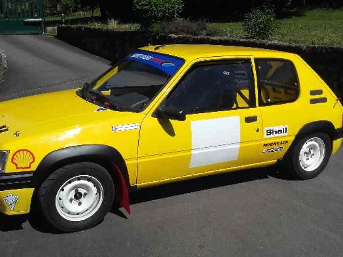 205 rallye grN VHC avec PTH national 3