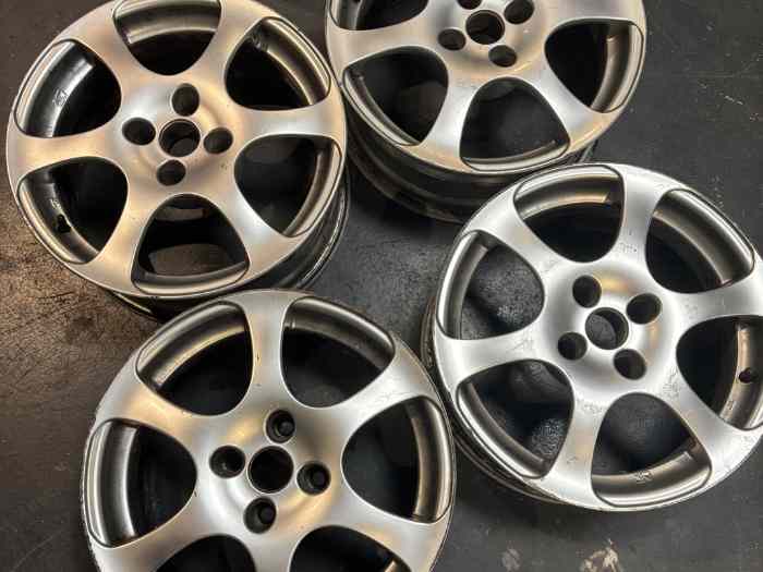 Pneu hankook / michelin et jantes 0