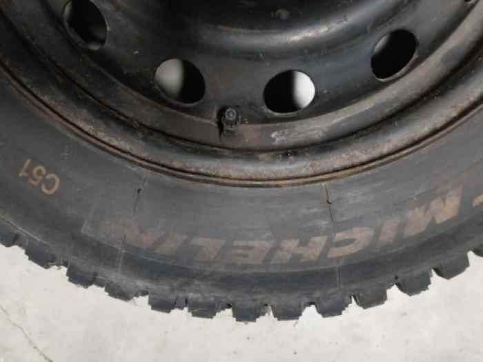 4 pneus neige michelin C51 14 pouces 5