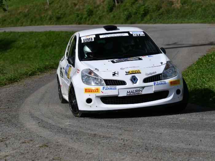 Clio R3 MAX 250 SWINDON 1