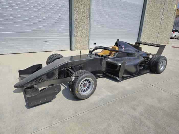 Formula Regionale Tatuus F3 318-T ALPINE 1