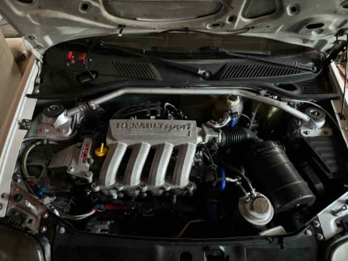 URGENT Clio Groupe A 3