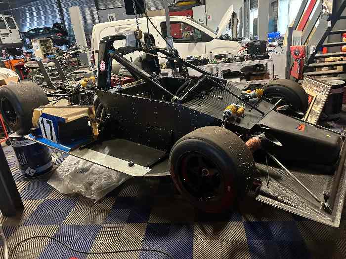 A VENDRE OSELLA PA 2000 FULL EVO AVEC DIVERS MATERIELS reprise 4