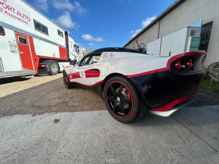 Lotus Elise S3 Cup + remorque brian james 2