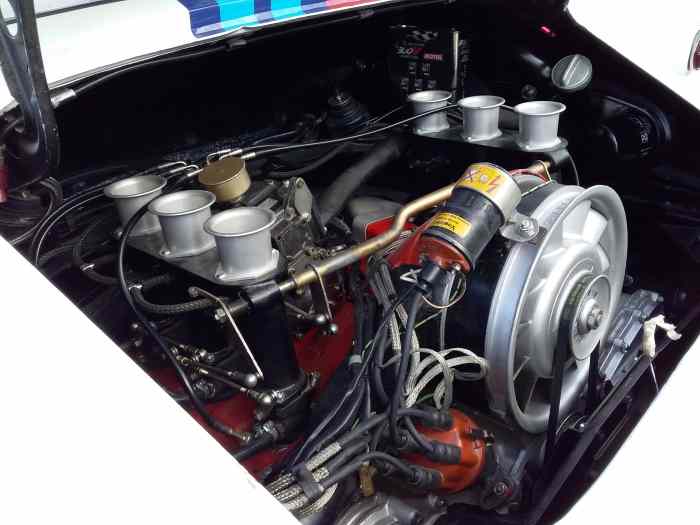 PORSCHE 911 SC GR4 2