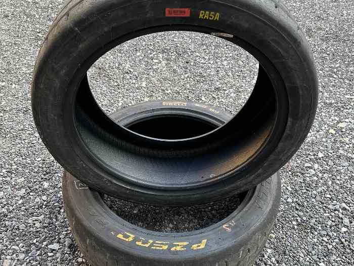 Pneus pirelli RA5A en 18’’ 15% d’usure 0