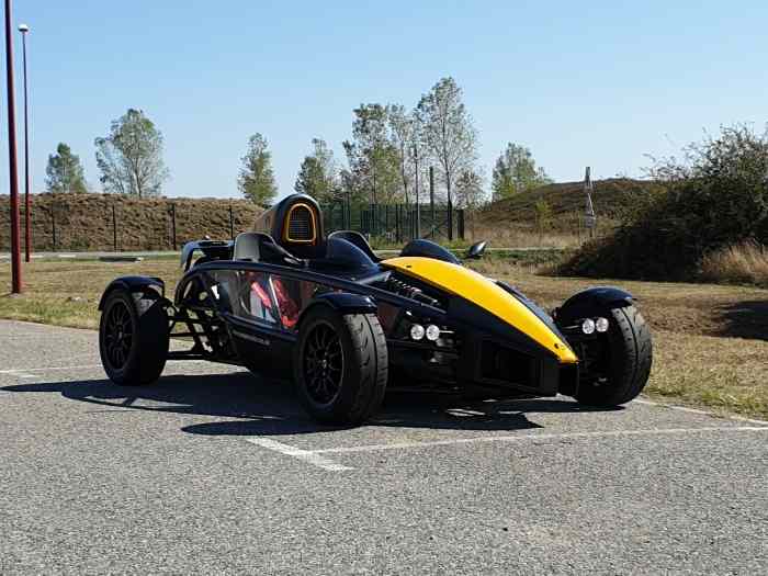 ARIEL ATOM 2 300cv