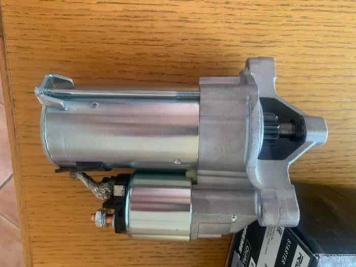 Démarreur saxo Ax neuf 1