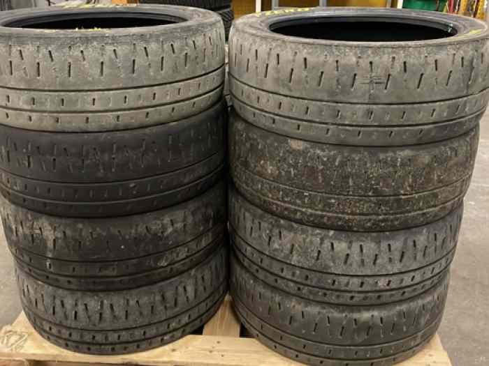 Pneus Pirelli 17 ( RA7+A , RW1C, RA5) 3