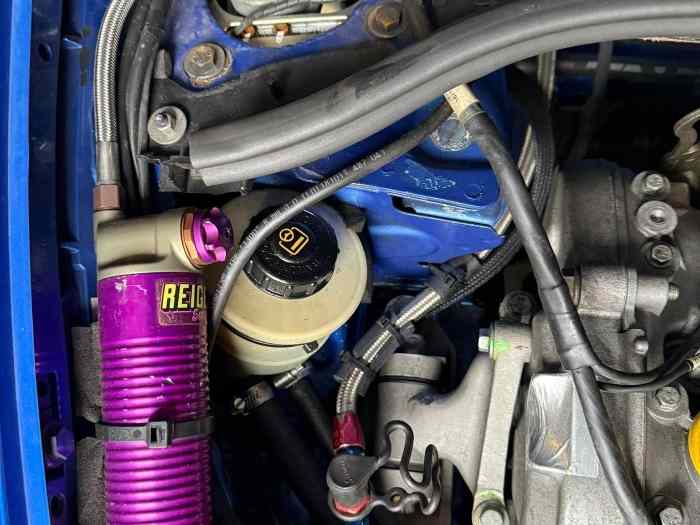 Clio 3 f2000 accidentée ( réservée ) 3