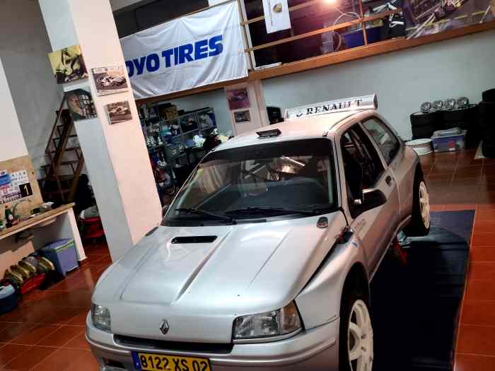 Se Vende Clio F2000 Maxi Kit Kar 1