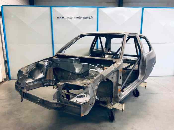Renault clio 16s caisse