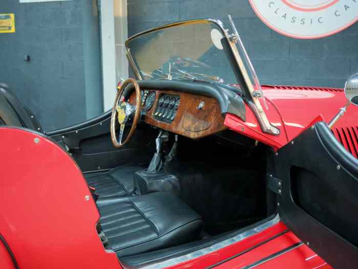 Morgan Plus 8 - 1994 3