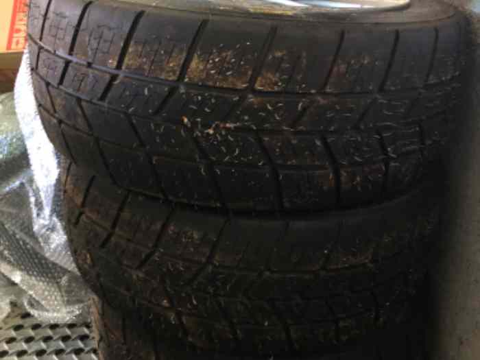 4 jantes + 4 pneus 19/58-15 2