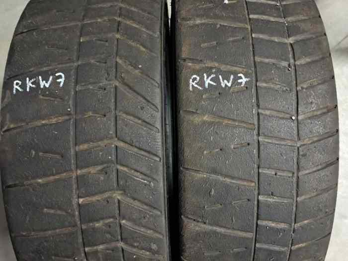 Pneu pirelli 16 pouce 4
