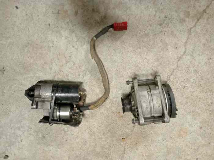 Gros lot de bord clio r3 max 1