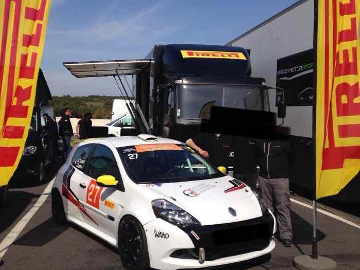Renault Clio 3 Cup 0