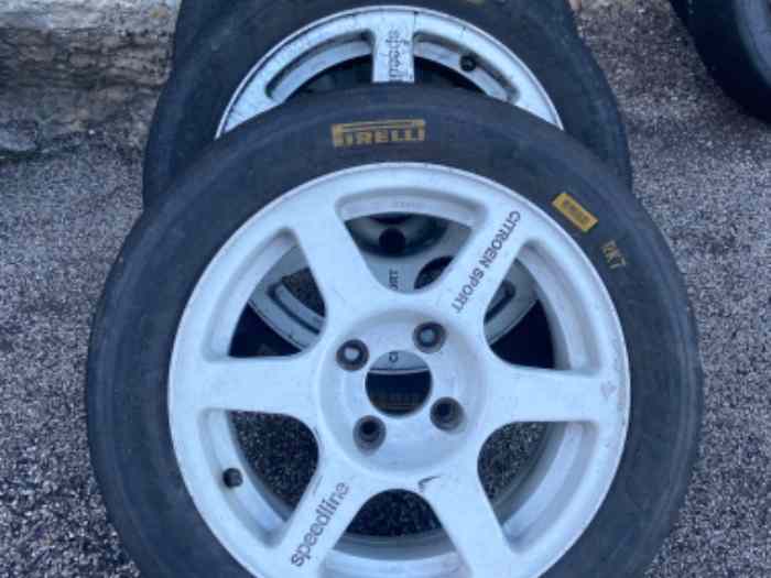 Pneus Pirelli 15 pouces + Jantes Saxo ...